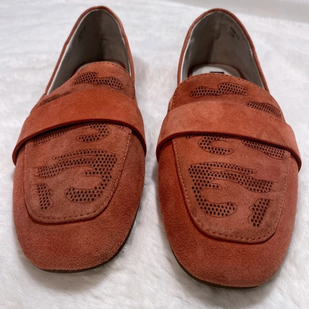 Sanctuary Sass 2.0 Orange Suede dOrsay‎ Loafer Flats Pointed Toe Size 7.5M
